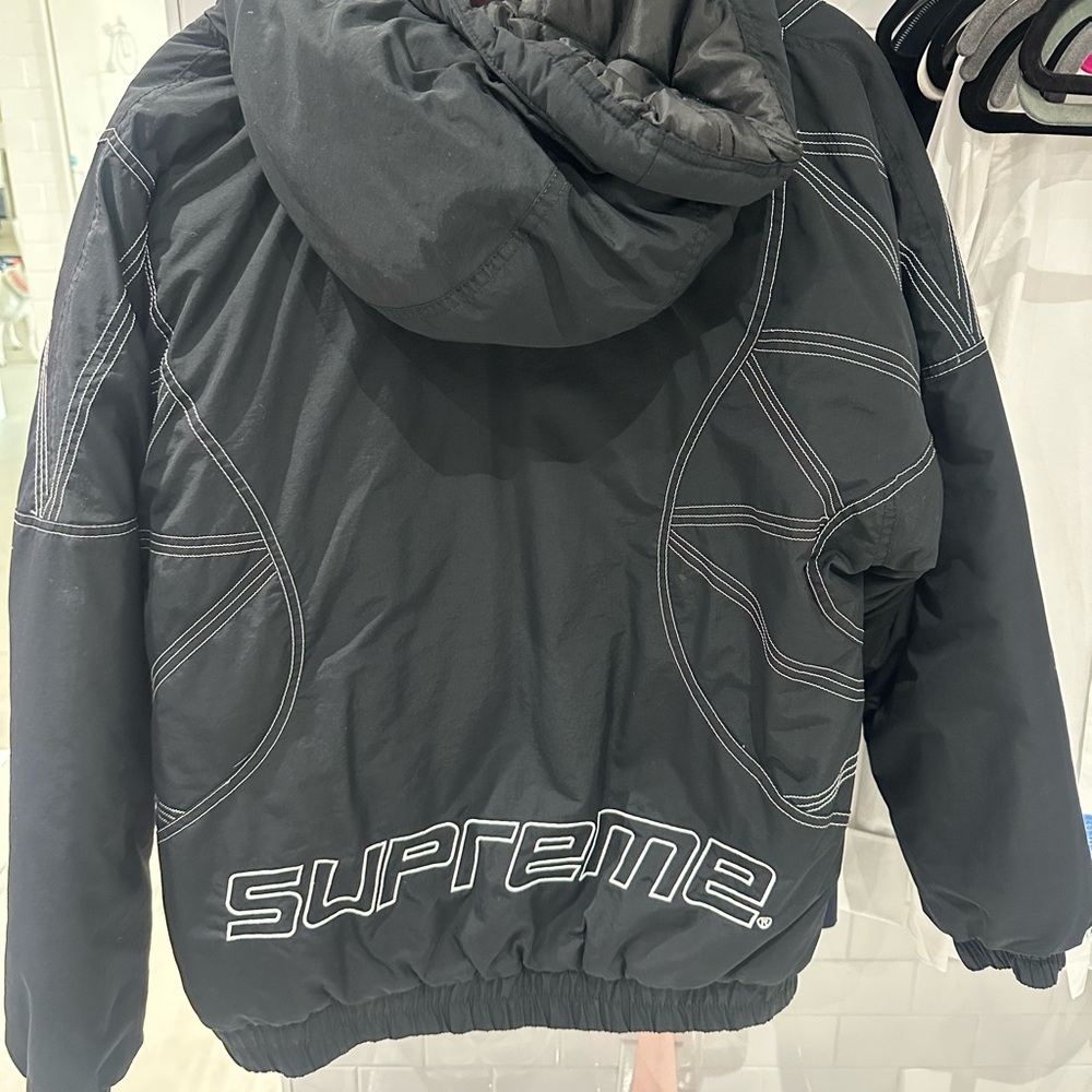 Supreme Puffer M